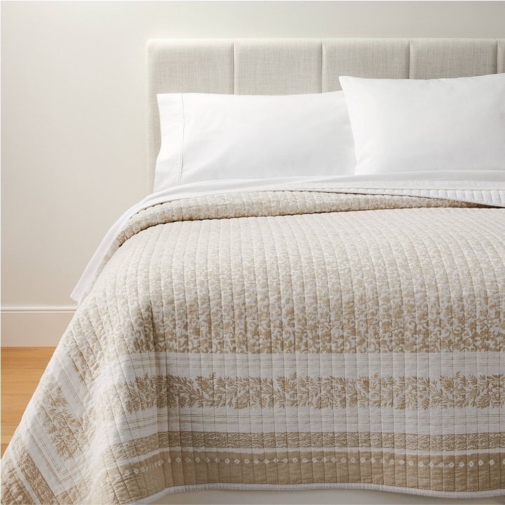 Full/Queen Decorative Border Cotton Slub Wood Block Quilt White/Beige Floral